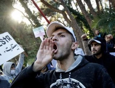 Αντικυβερνητική συγκέντρωση διαμαρτυρίας έξω από την Πρεσβεία του Ιράν στο Ψυχικό από Ιρανούς- 18 συλλήψεις (φωτό)